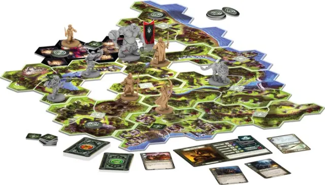 Une carte assembl&eacute;e &agrave; partir de tuiles hexagonales de for&ecirc;t et de rivi&egrave;re, peupl&eacute;e de figurines de plastique gris ; autour, des cartes de comp&eacute;tences et des jetons pos&eacute;s sur la table